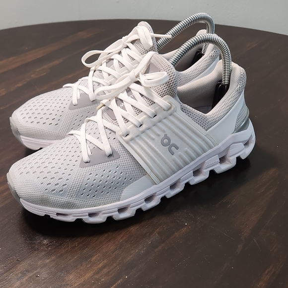 On Cloudswift Women’s Running Shoes Size 7 Glacier White Gray Athletic Sneakers - Picture 3 of 9